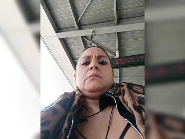 AlexaBrown12's BongaCams show and profile