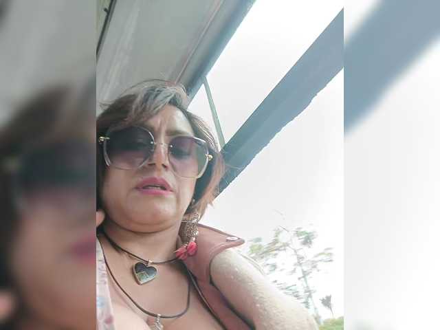 AlexaBrown12's BongaCams show and profile