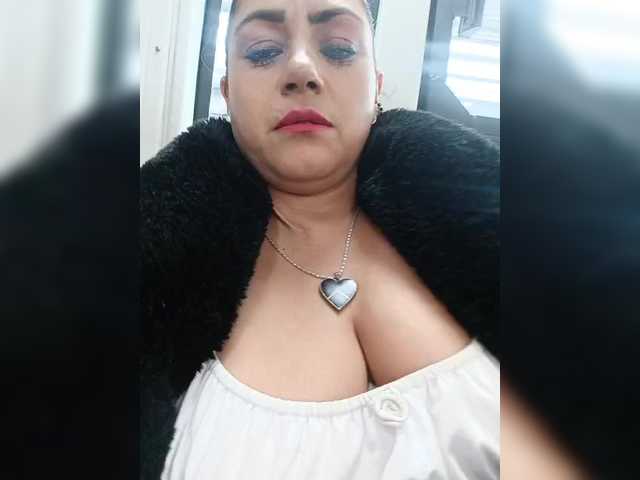 AlexaBrown12's BongaCams show and profile