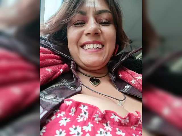 AlexaBrown12's BongaCams show and profile