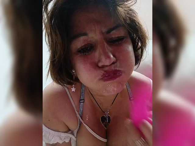 AlexaBrown12's BongaCams show and profile