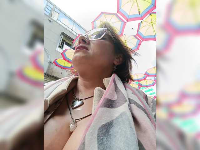 AlexaBrown12's BongaCams show and profile