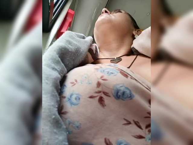 AlexaBrown12's BongaCams show and profile