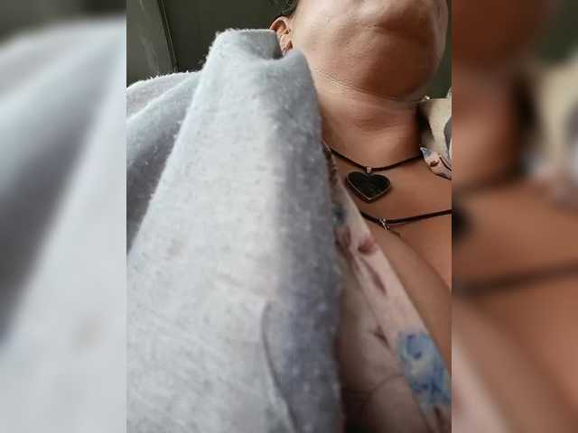 AlexaBrown12's BongaCams show and profile