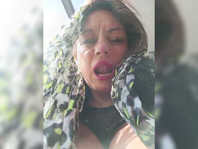 AlexaBrown12's BongaCams show and profile