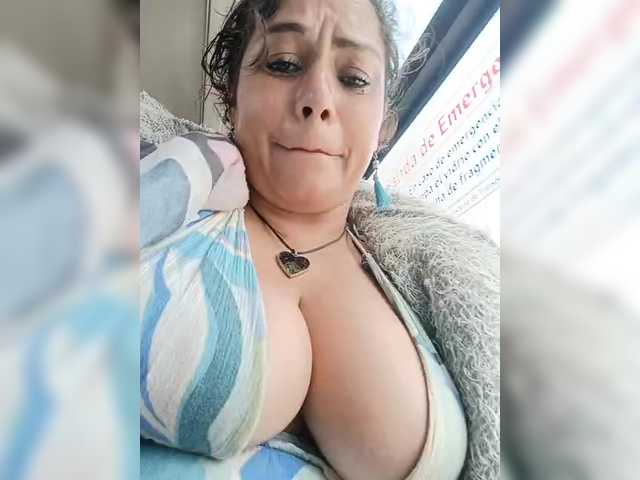 AlexaBrown12's BongaCams show and profile