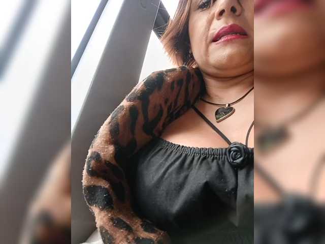 AlexaBrown12's BongaCams show and profile