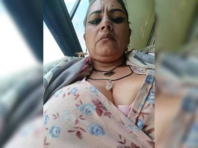 AlexaBrown12's BongaCams show and profile