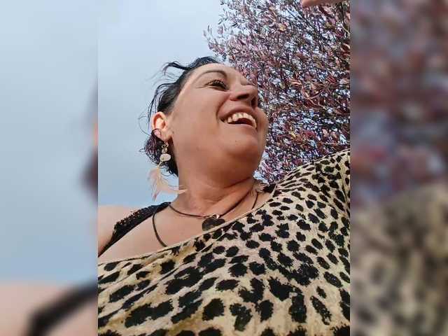  AlexaBrown12 chat room