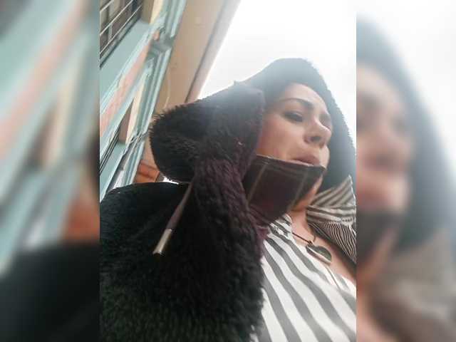 AlexaBrown12's BongaCams show and profile