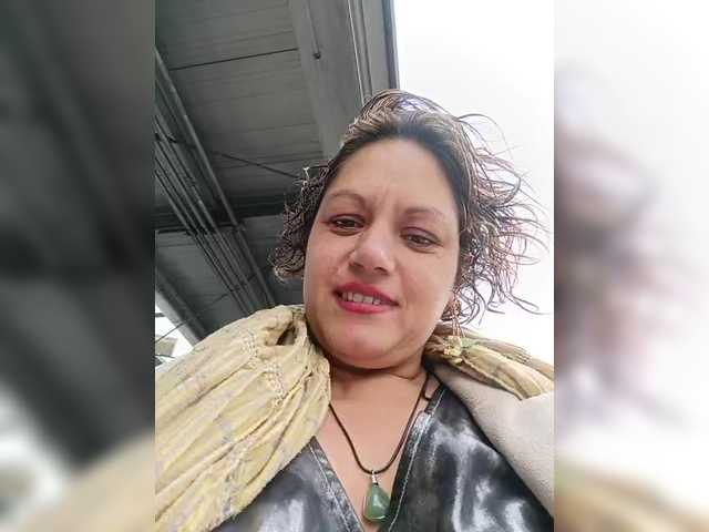 AlexaBrown12's BongaCams show and profile