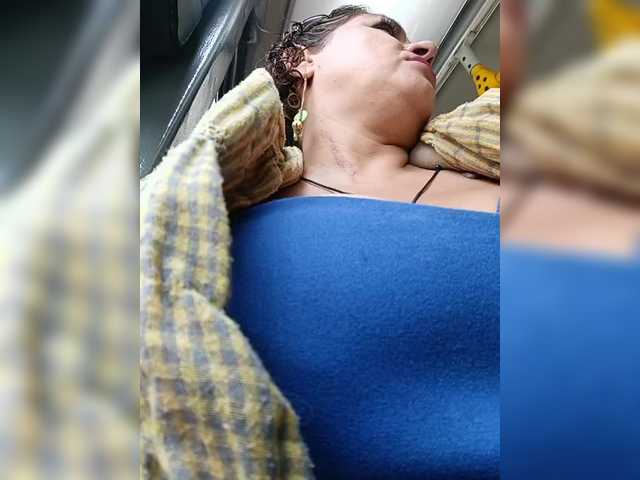 AlexaBrown12's BongaCams show and profile