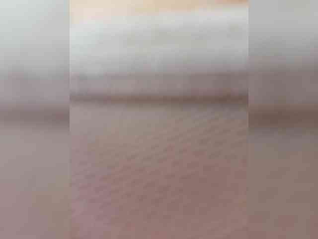 AlexaBrown12 webcam