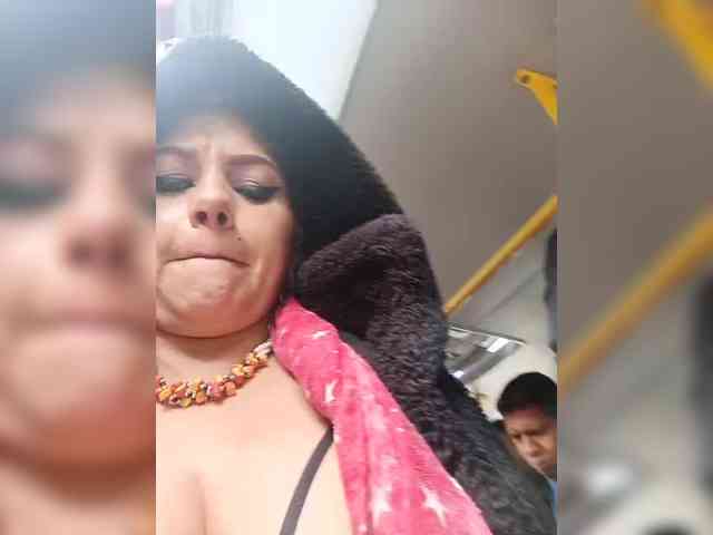 AlexaBrown12 webcam