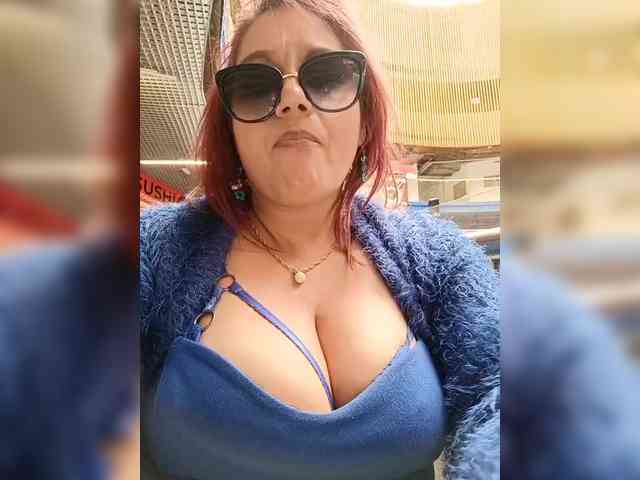 adult cam AlexaBrown12