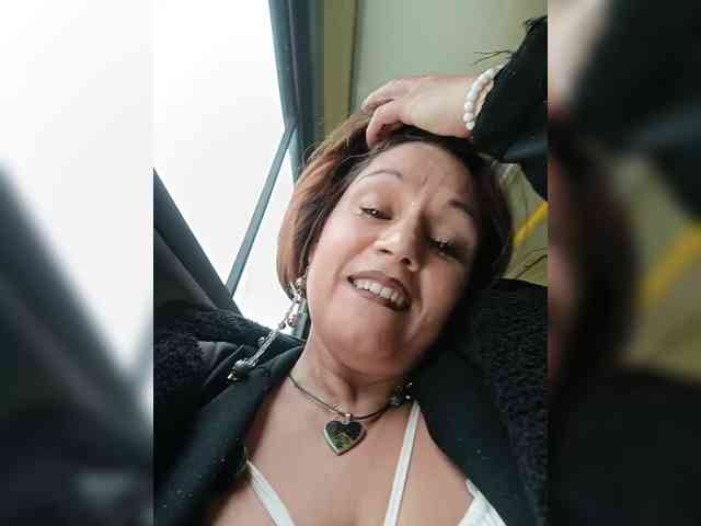 AlexaBrown12 AlexaBrown12