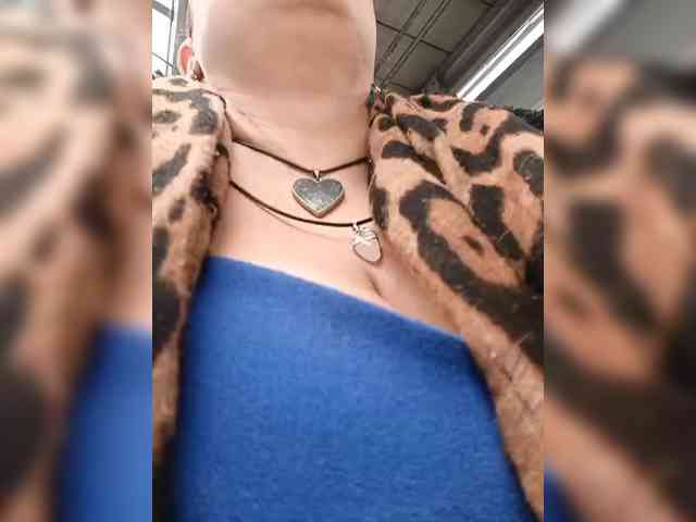 AlexaBrown12 AlexaBrown12