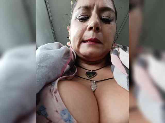 AlexaBrown12 AlexaBrown12