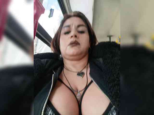 AlexaBrown12 AlexaBrown12