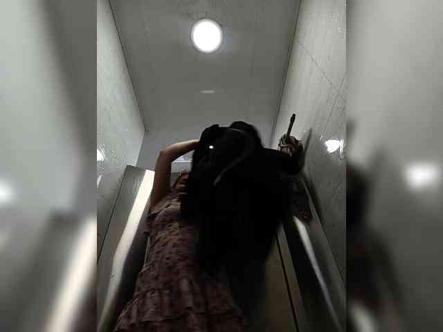 AlexaBrown12 AlexaBrown12