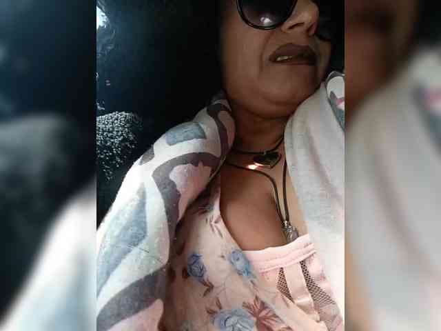 AlexaBrown12 AlexaBrown12