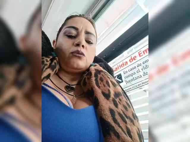 AlexaBrown12 AlexaBrown12