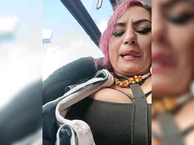 AlexaBrown12 webcam