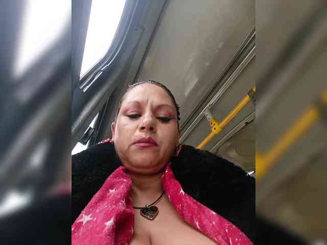 AlexaBrown12 AlexaBrown12