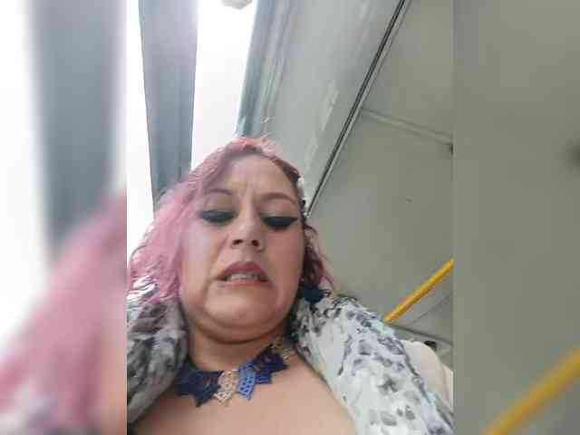 AlexaBrown12 webcam
