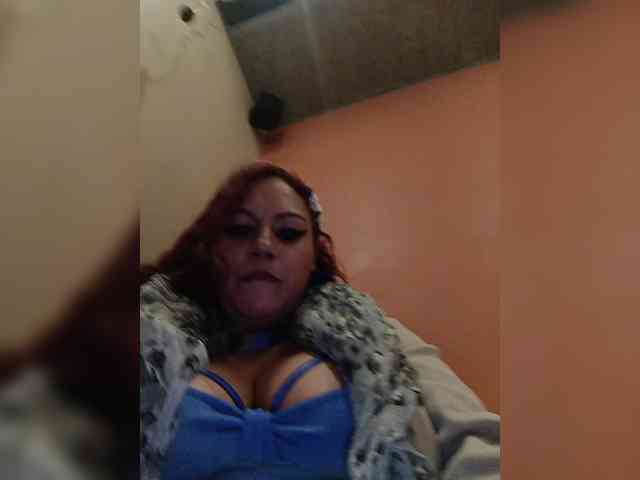 AlexaBrown12 webcam