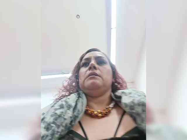 AlexaBrown12 webcam