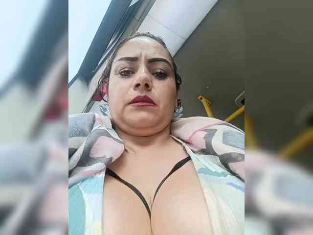 AlexaBrown12 AlexaBrown12