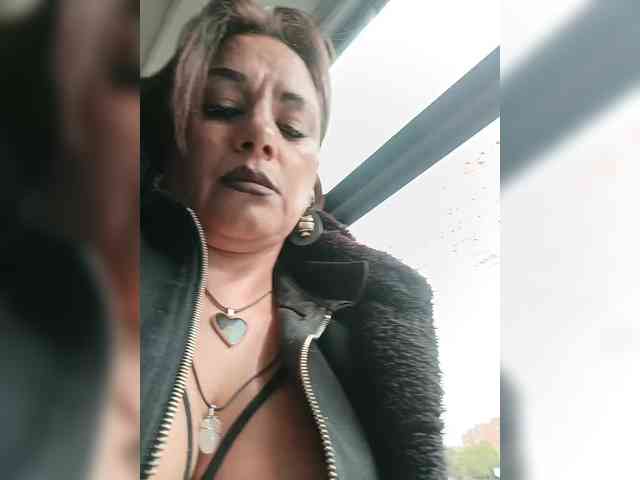 AlexaBrown12 AlexaBrown12