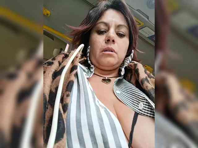 AlexaBrown12 AlexaBrown12