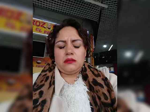 AlexaBrown12 AlexaBrown12