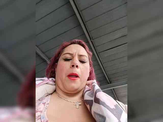 AlexaBrown12 webcam