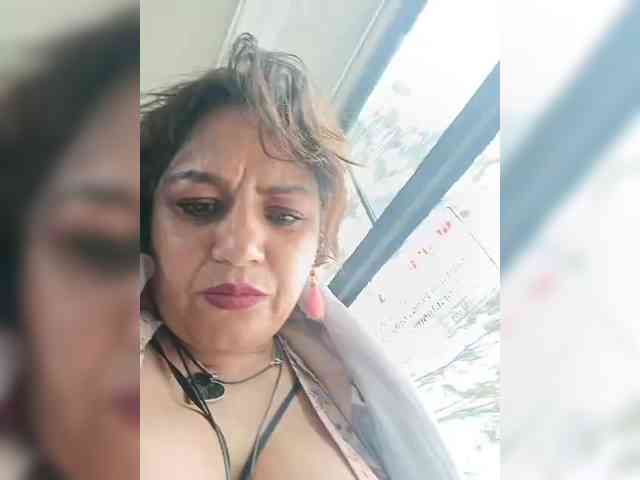 AlexaBrown12 AlexaBrown12