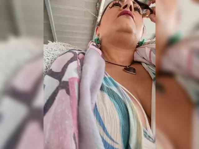 AlexaBrown12 AlexaBrown12