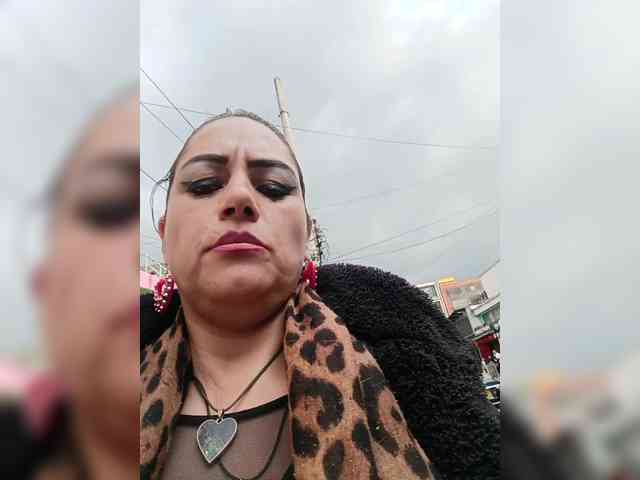 AlexaBrown12 AlexaBrown12