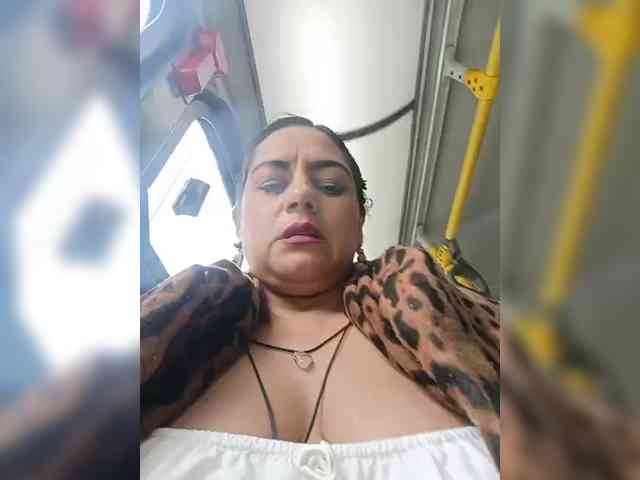 AlexaBrown12 webcam