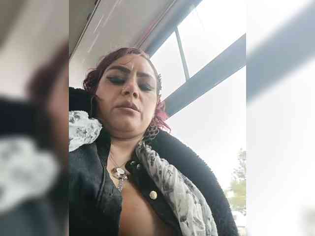 AlexaBrown12 webcam