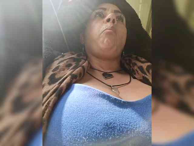 AlexaBrown12 AlexaBrown12