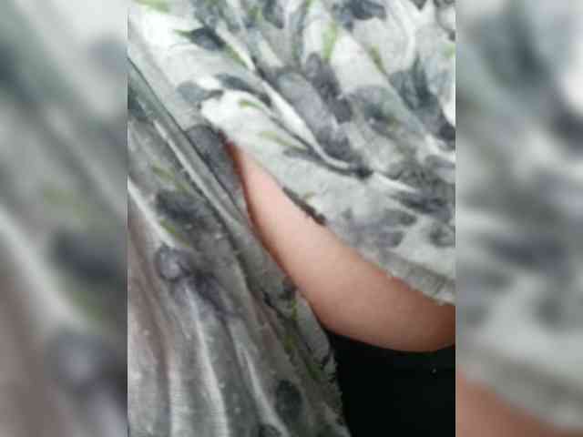 AlexaBrown12 webcam