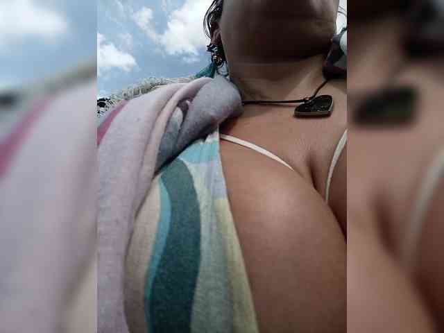 AlexaBrown12 AlexaBrown12