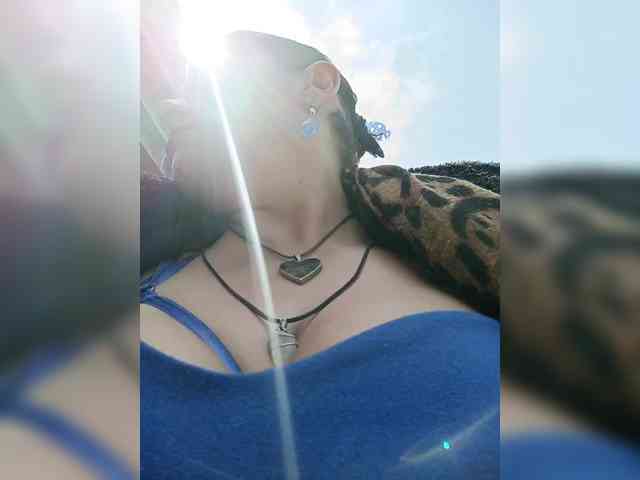 AlexaBrown12 AlexaBrown12