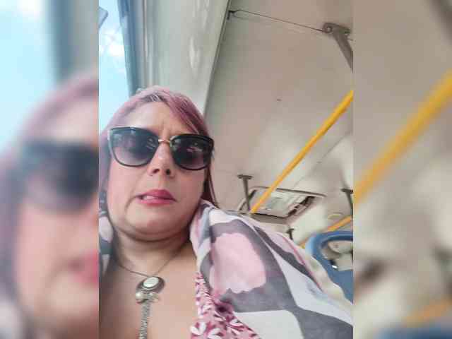 AlexaBrown12 webcam