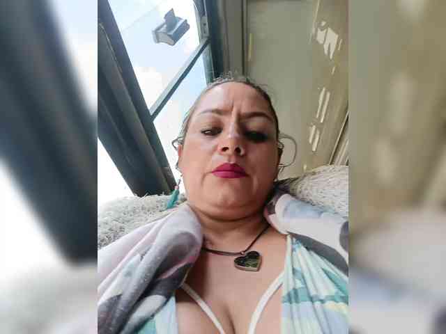 AlexaBrown12 AlexaBrown12