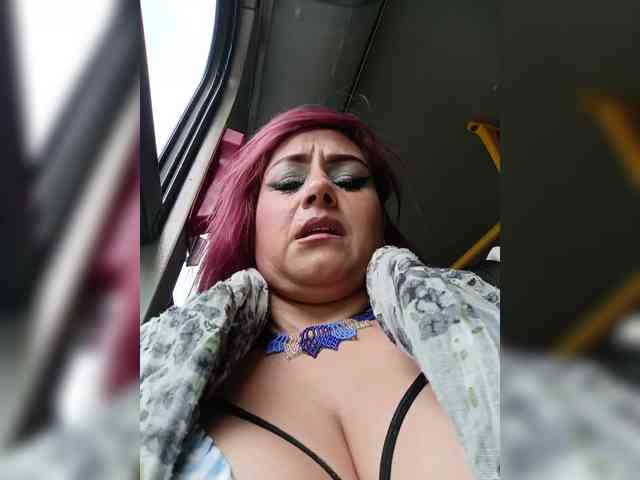 AlexaBrown12 webcam