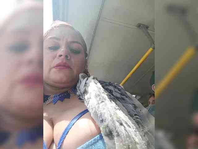 AlexaBrown12 webcam