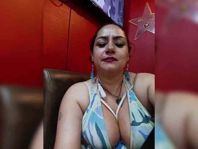 AlexaBrown12 AlexaBrown12